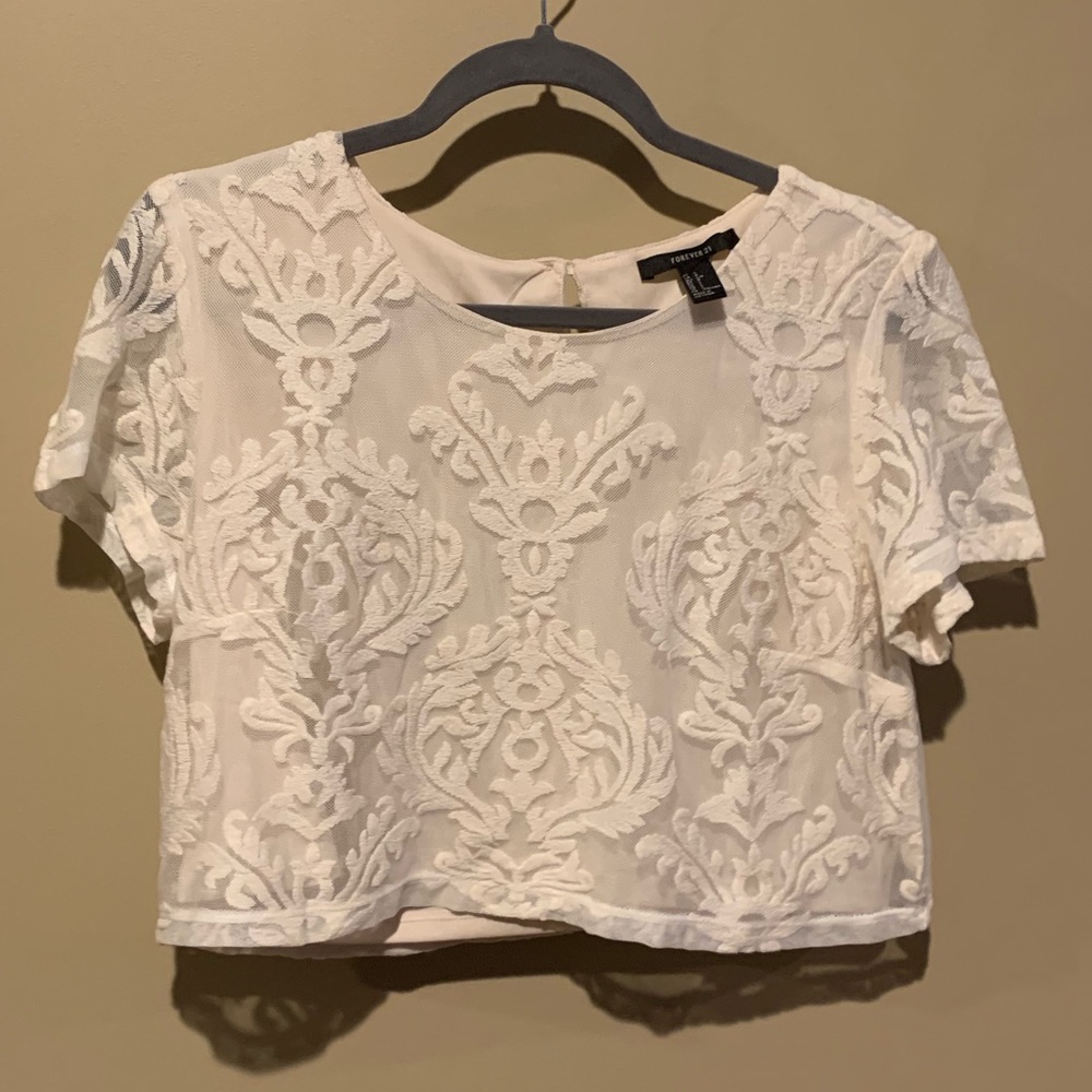 Lace embroidered cropped top